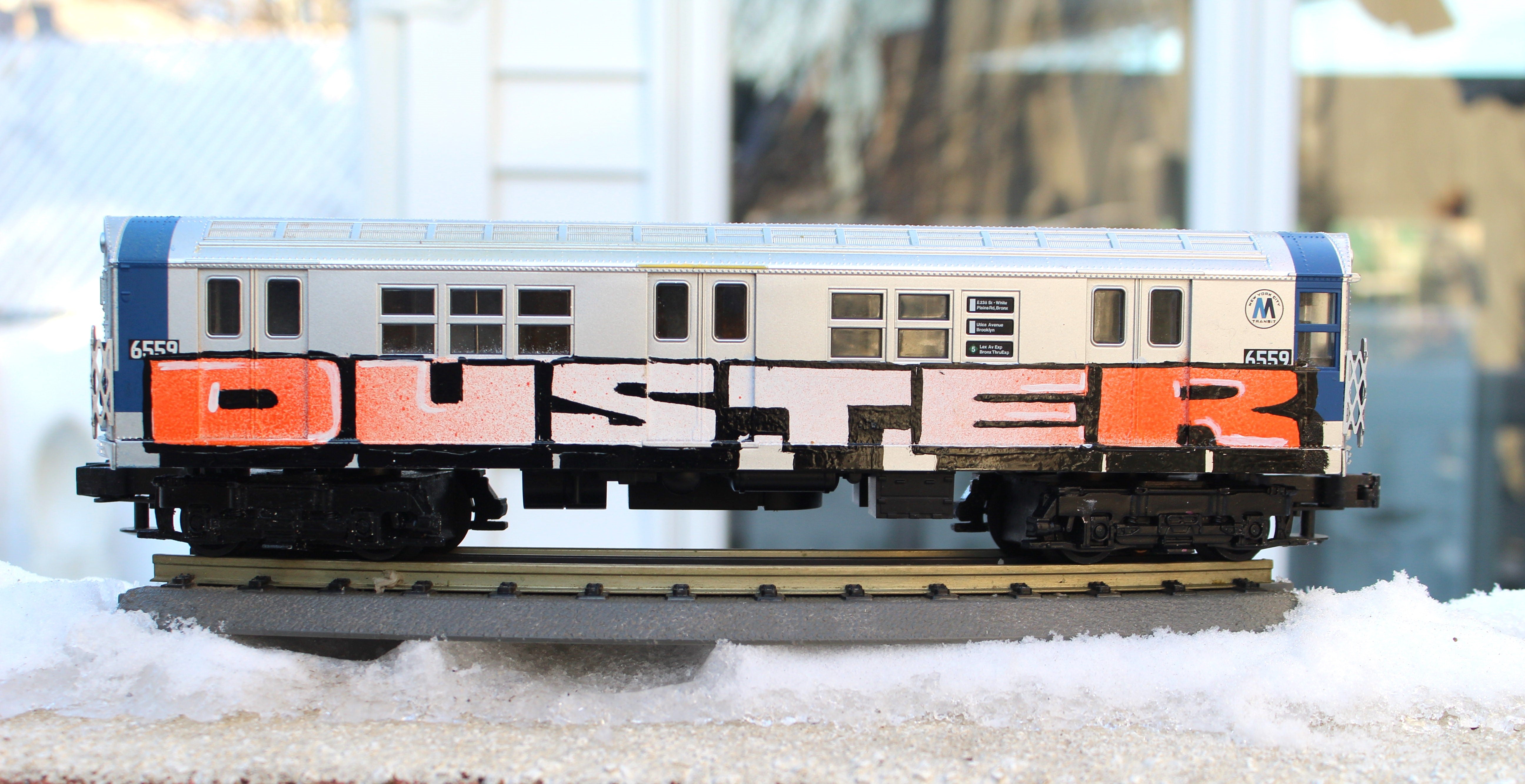 NYC MTA O Scale R22 Subway Toy 2025 - 007